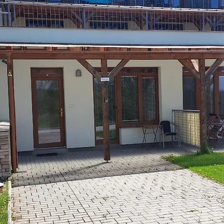 Aparthotel Rezidence Club Canada Lipno 25 Lipno nad Vltavou Exterior photo